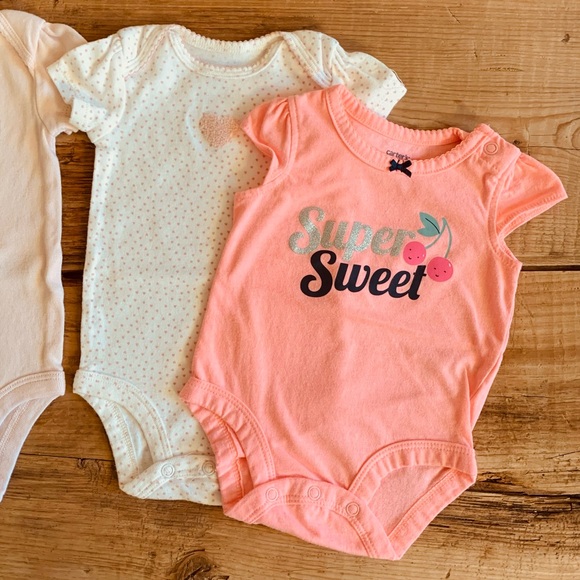 Carter's Baby Girl Bundle—Onesies, Bodysuits, Vest, Bottoms (10 Pieces, 3 M) - Picture 8 of 8
